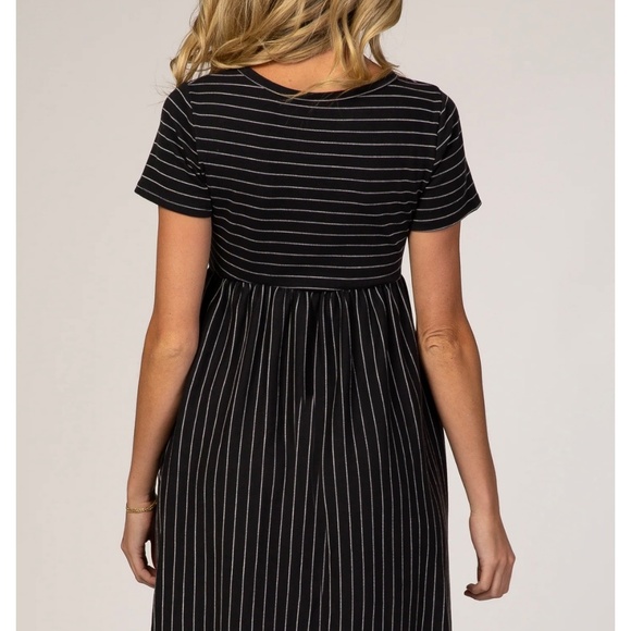 Maternity Dress - Picture 2 of 2